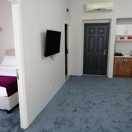 Fanda Suites