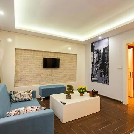 Apart Otel Fanda Suites